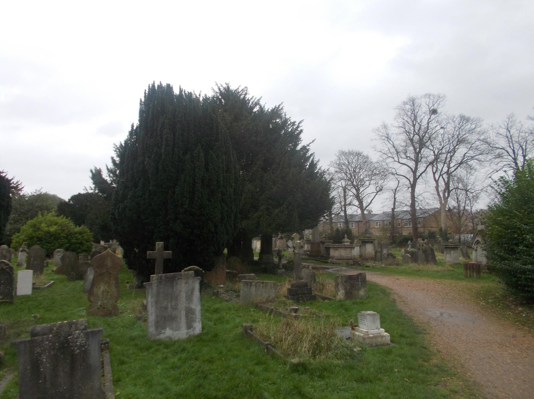 Histon Road Cemetery景点图片