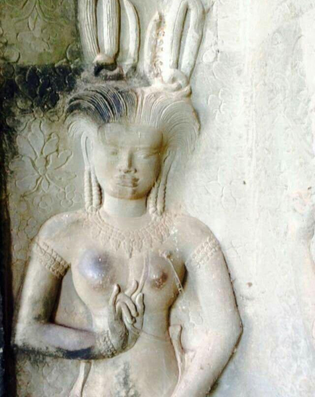 Bells Plaza Antiques and Collectables-利马索尔必去景点