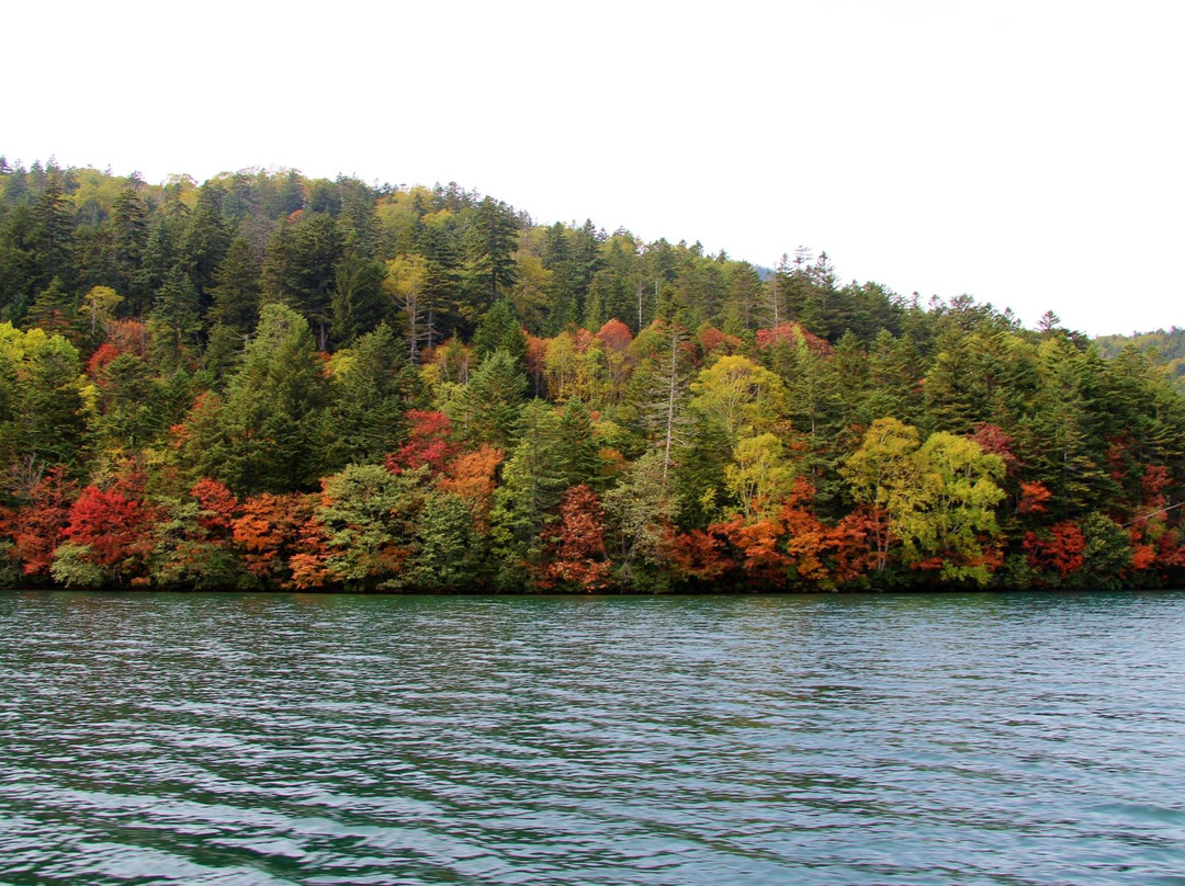 Lake Shikaribetsu Tour Boat-鹿追町必去景点