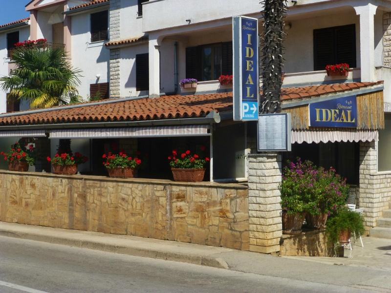 Restoran Ideal