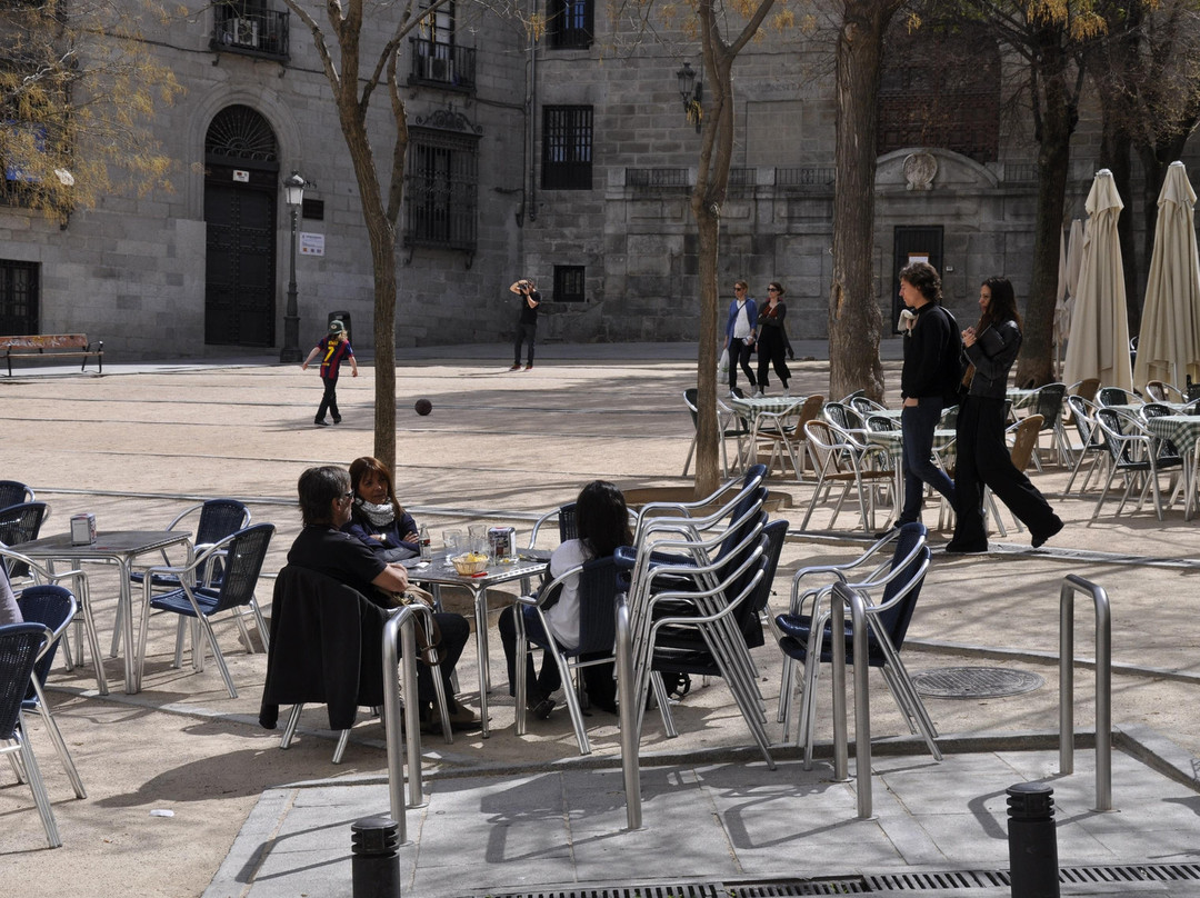 Plaza De La Paja景点图片