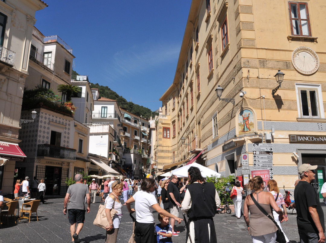 Ruga Nova Mercatorum (Via dei Mercanti)景点图片