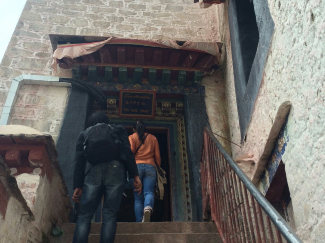 那当寺-日喀则市必去景点