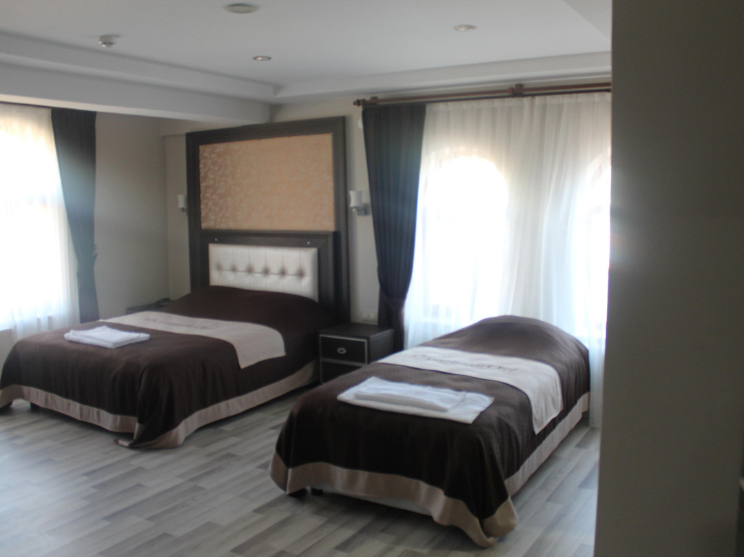 Oz Cavusoglu Hotel主图