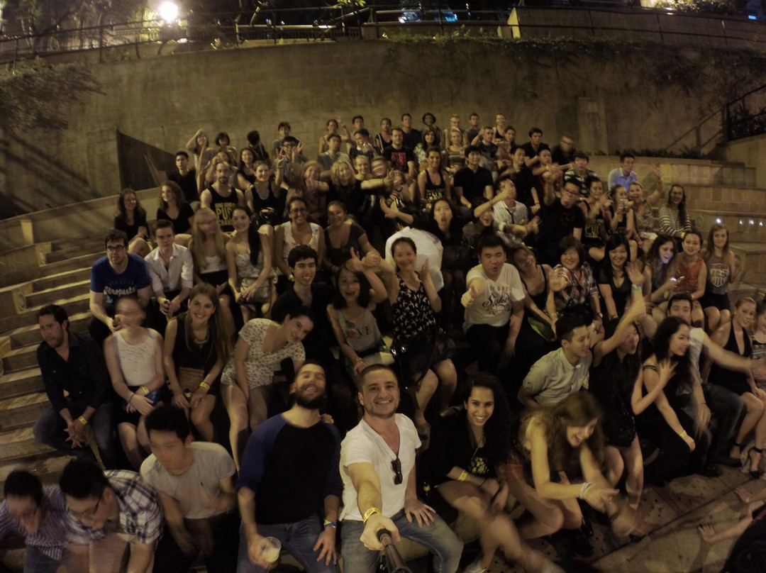 香港爬行酒吧-香港必去景点