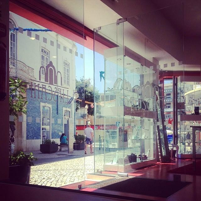 Lipscani-波尔蒂芒必去景点