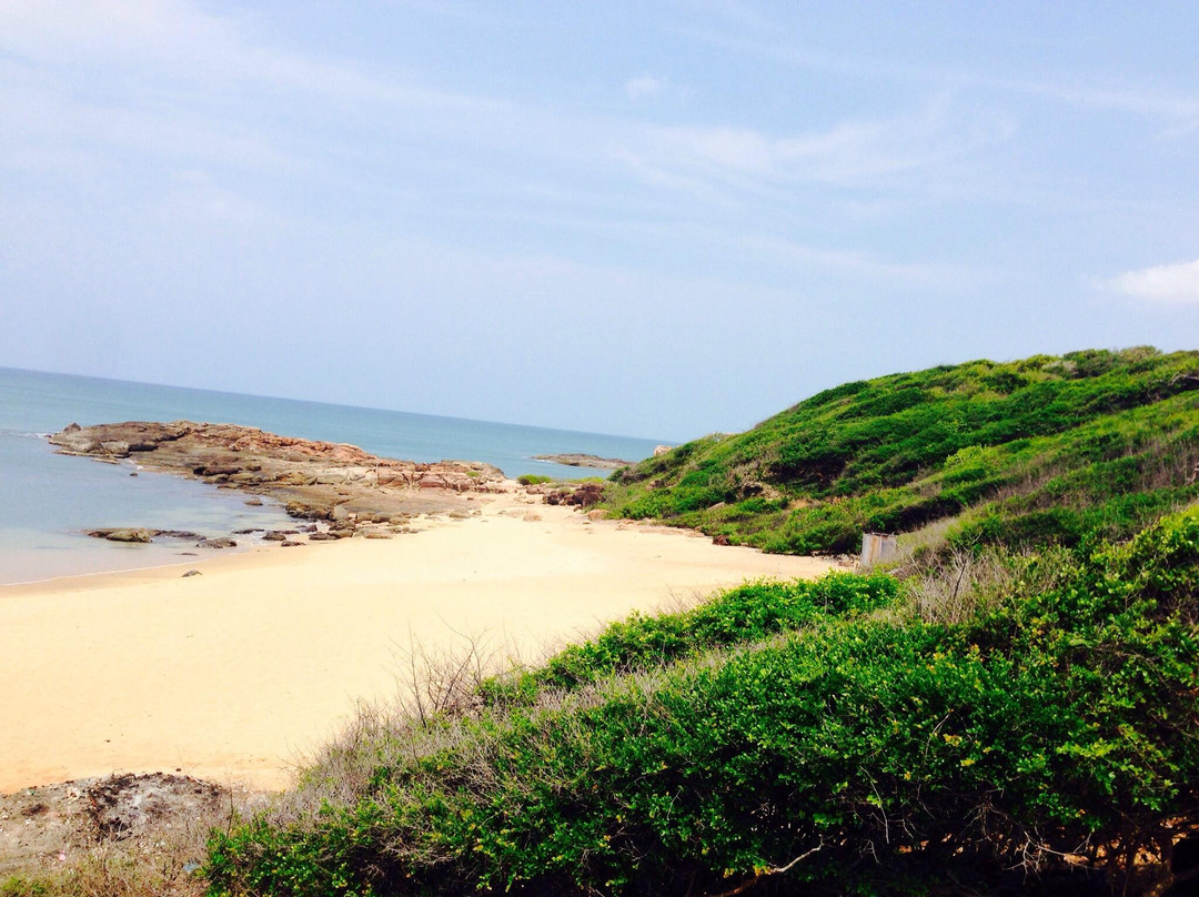 Arisimale Beach-Trincomalee必去景点
