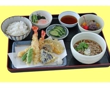 お食事処 花のれん