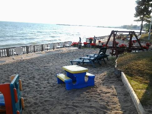 Tawas Inn &  Resort