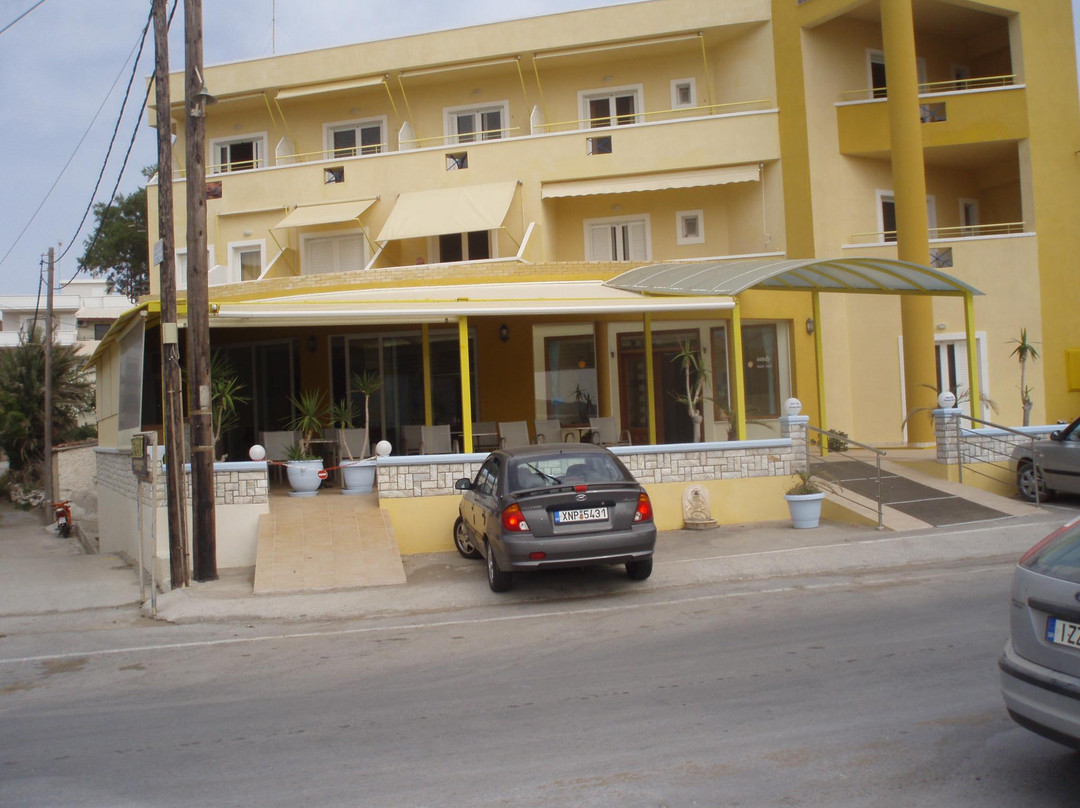 Hotel Sandy Beach主图