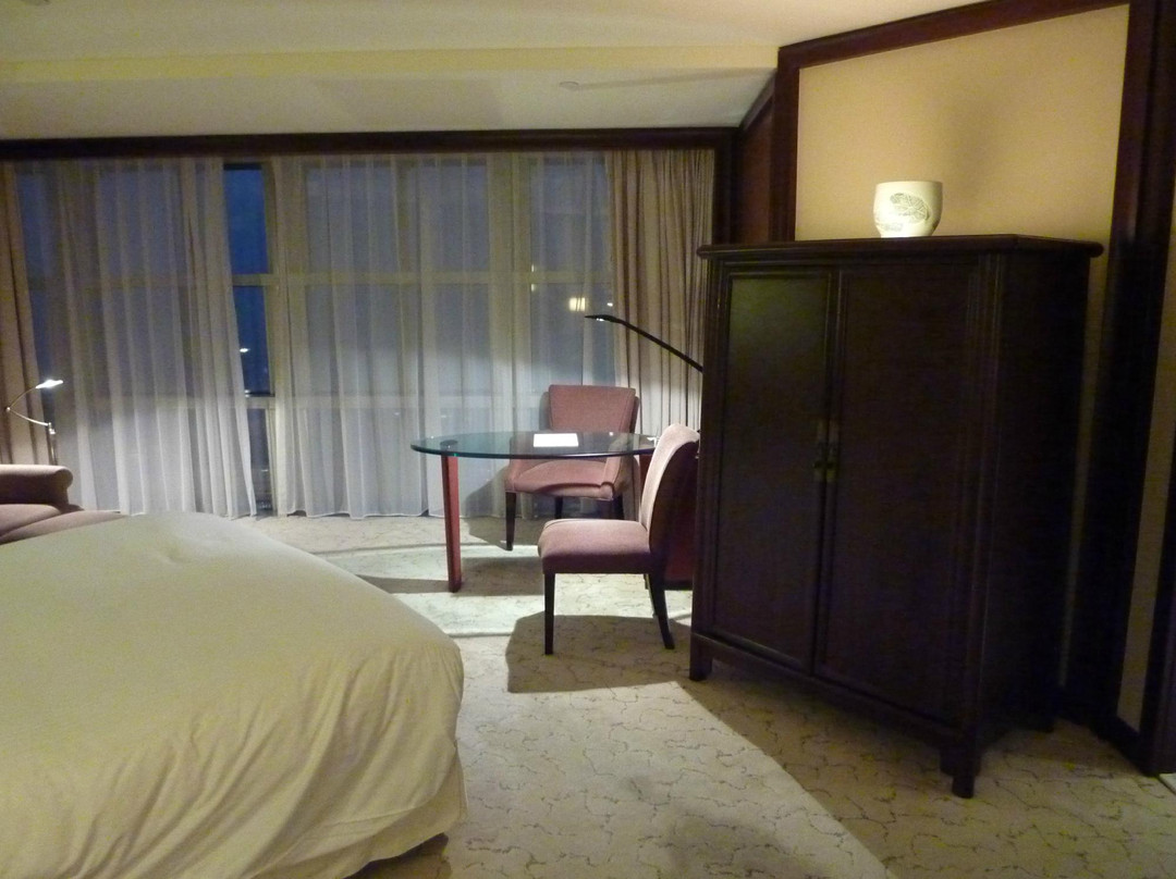 上海金茂君悦大酒店主图