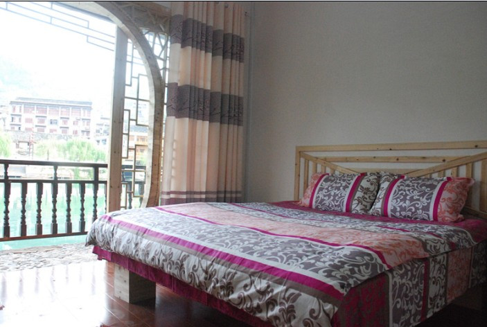 镇远古城悠然居宾馆主图