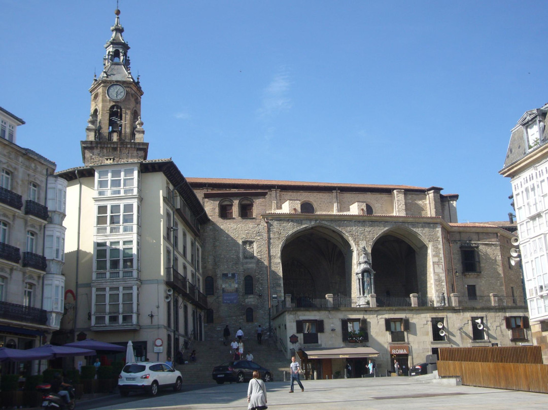 Plaza de la Virgen Blanca景点图片