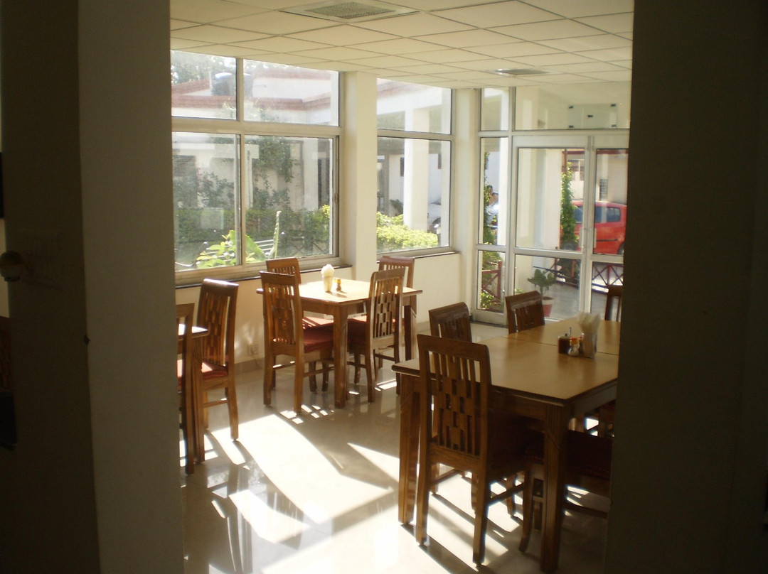 MPT Tourist Bungalow主图