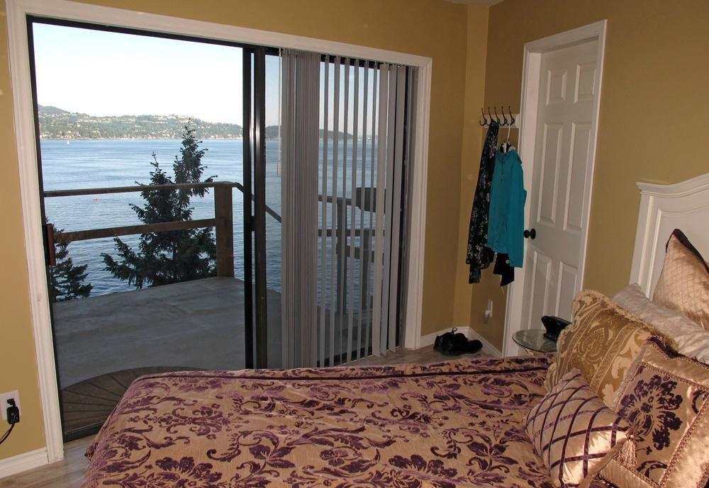 Lions Bay酒店住宿-On the Sea B&B