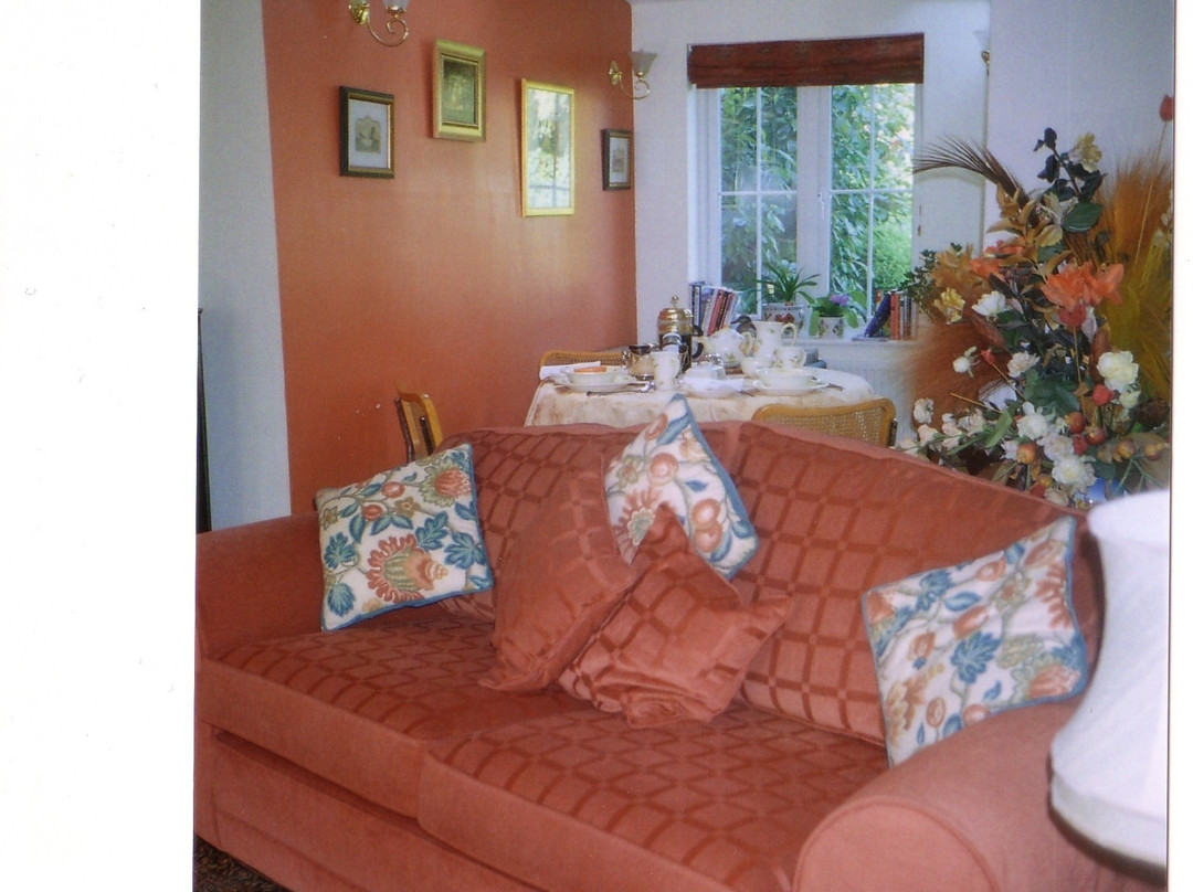 The Yellow House Bed and Breakfast主图
