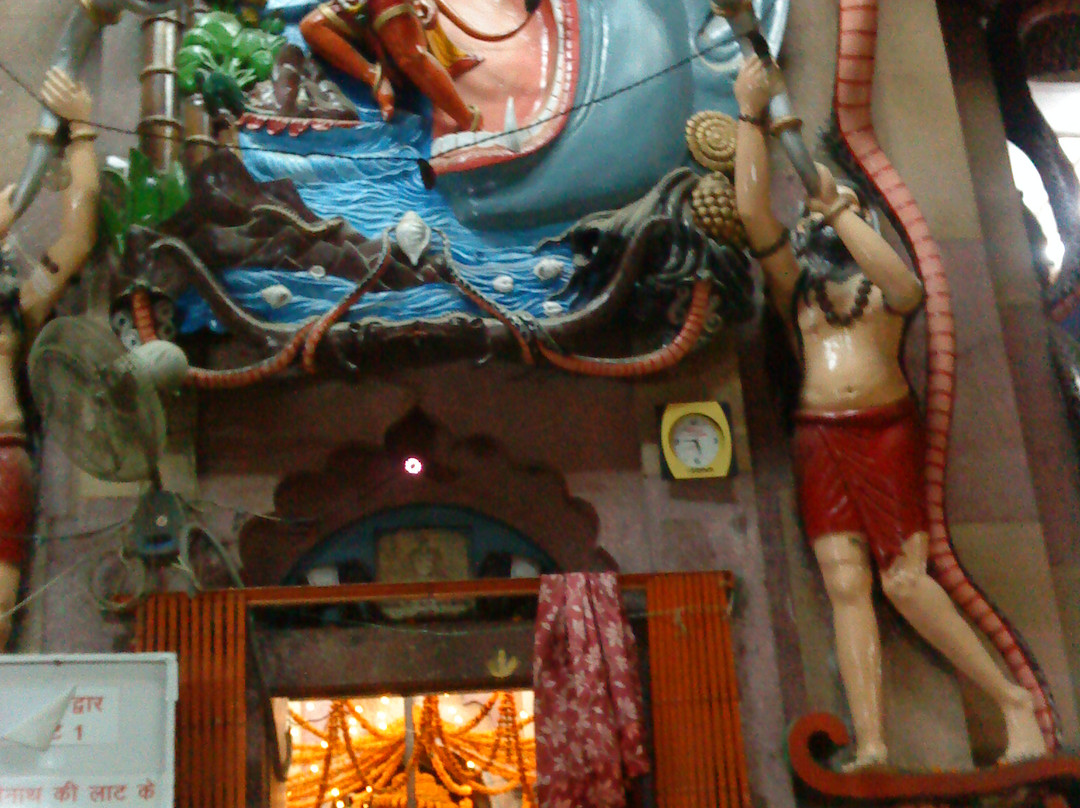 Mankameshwar Mandir景点图片