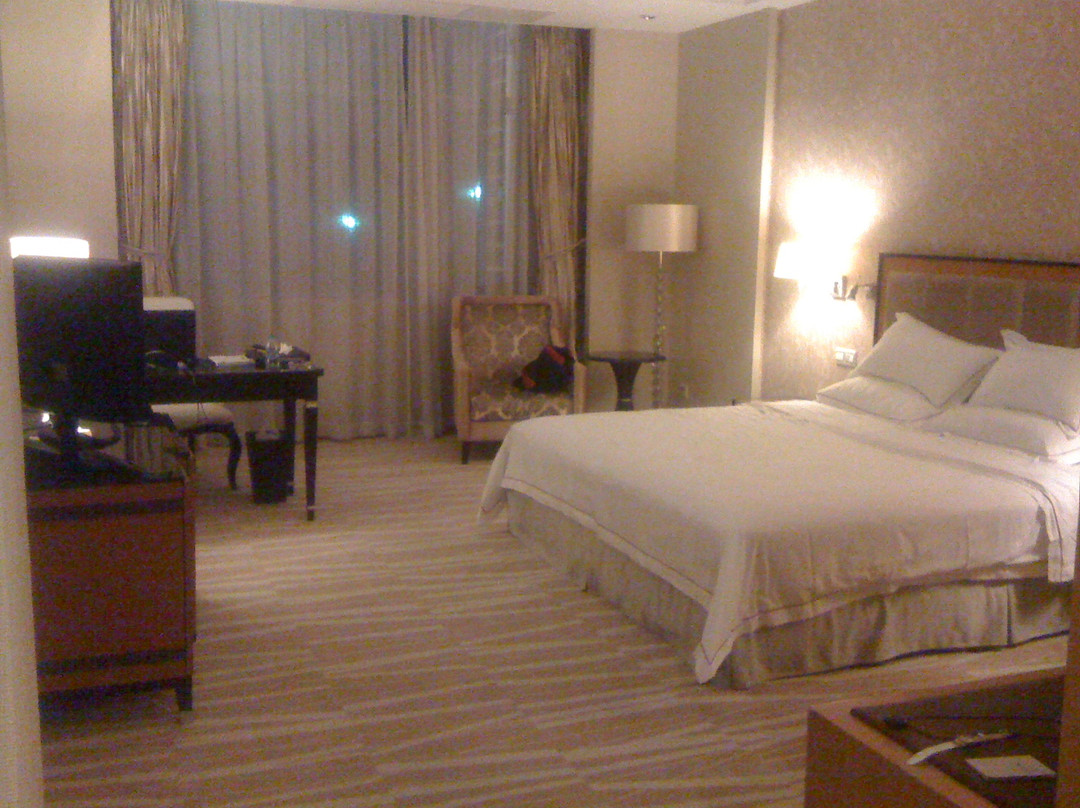 新会碧桂园凤凰酒店主图