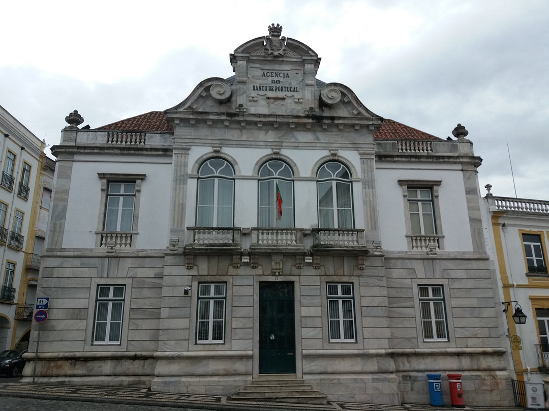 Edificio da Agencia do Banco de Portugal-埃武拉必去景点