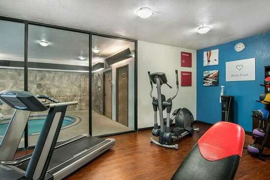 Comfort Suites Near Vancouver Mall主图