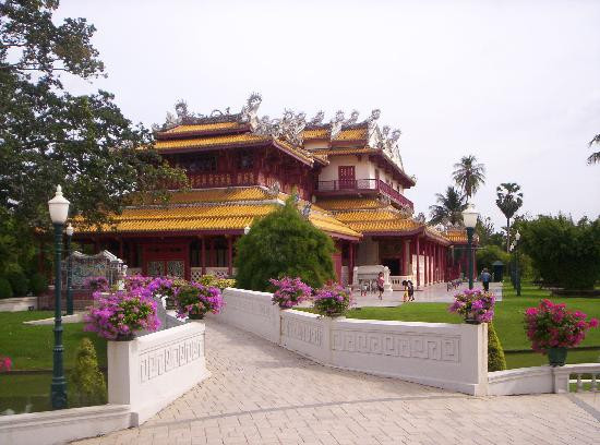Tevaraj-Kanlai Gate-挽巴茵必去景点