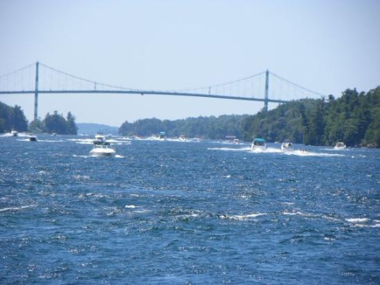 Thousand Islands Bridge景点图片