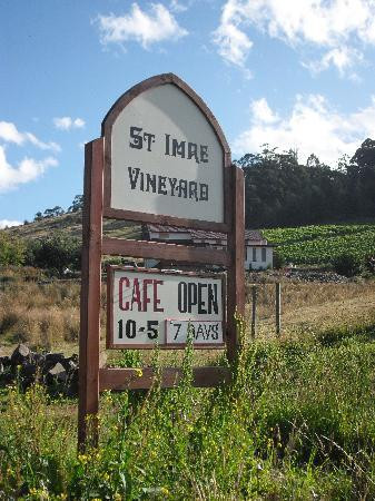 St Imre Vineyard-多佛必去景点