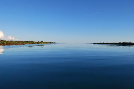 Sail Beluga-普罗维登西亚莱斯必去景点