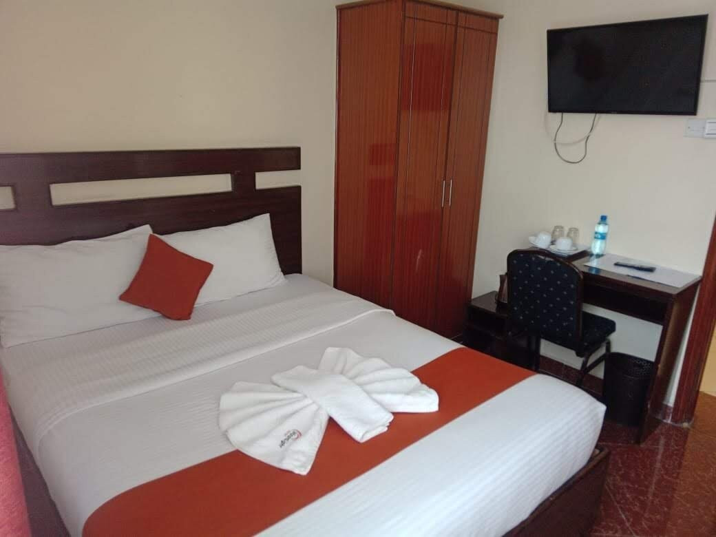 Claire De Lune Moonlight Hotel