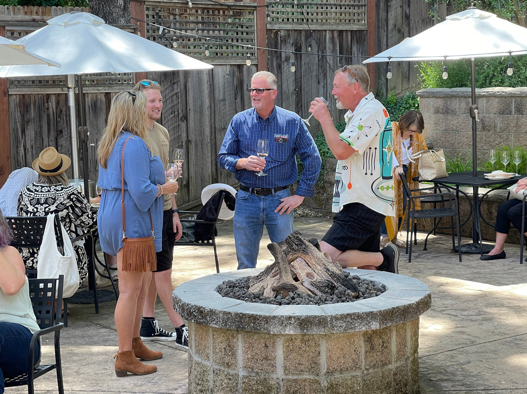 McNab Ridge Wine Co.景点图片