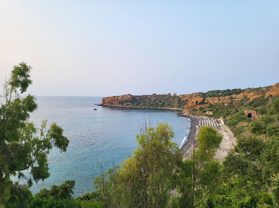 Spiaggia Torre Conca景点图片