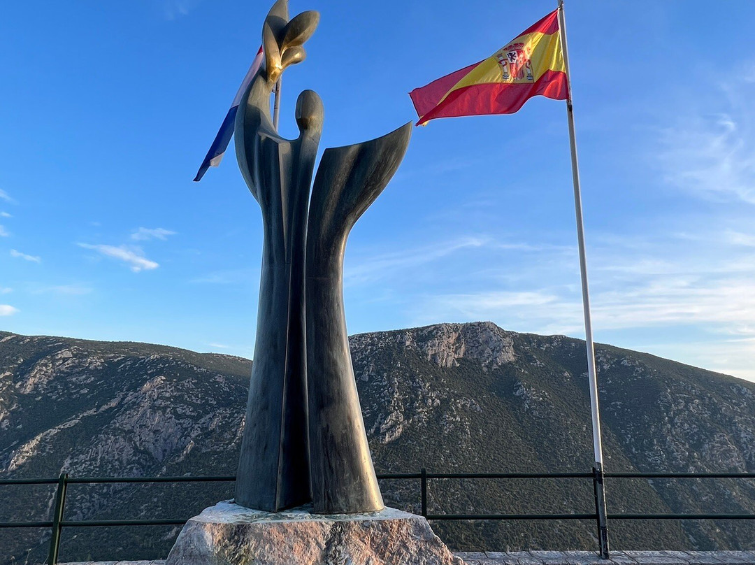 Prometheus Sculpture-德尔斐必去景点