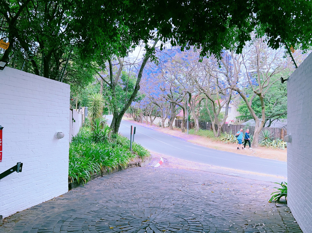Bryan Manor Guest House主图
