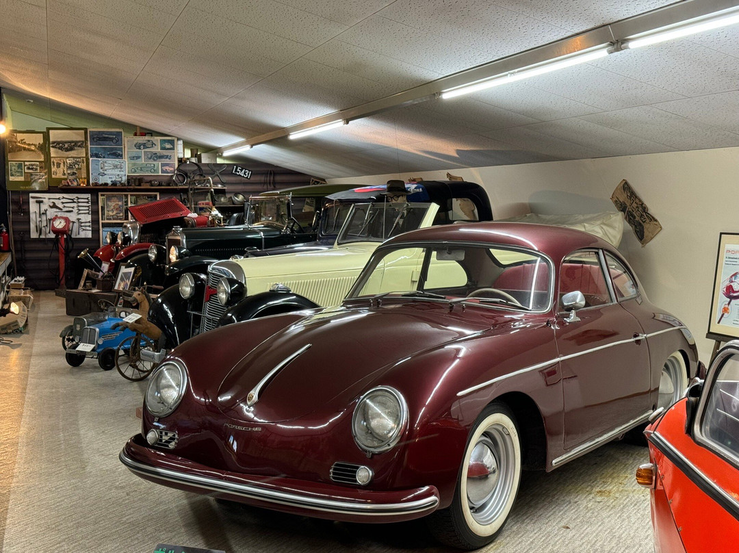 Yufuin Retro Motor Museum-由布市必去景点