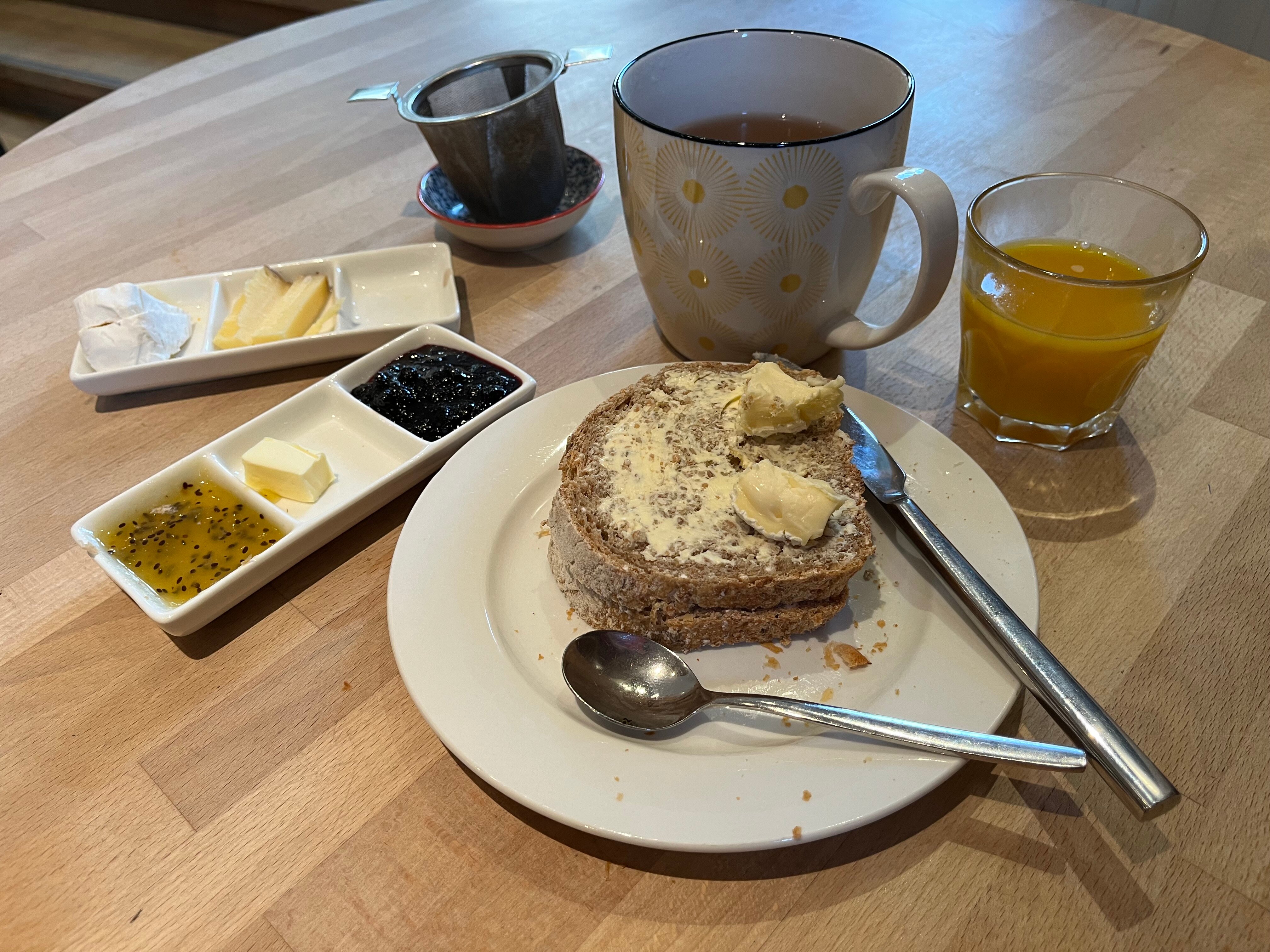 Le Cafe-Hotel L'Aubier-官方