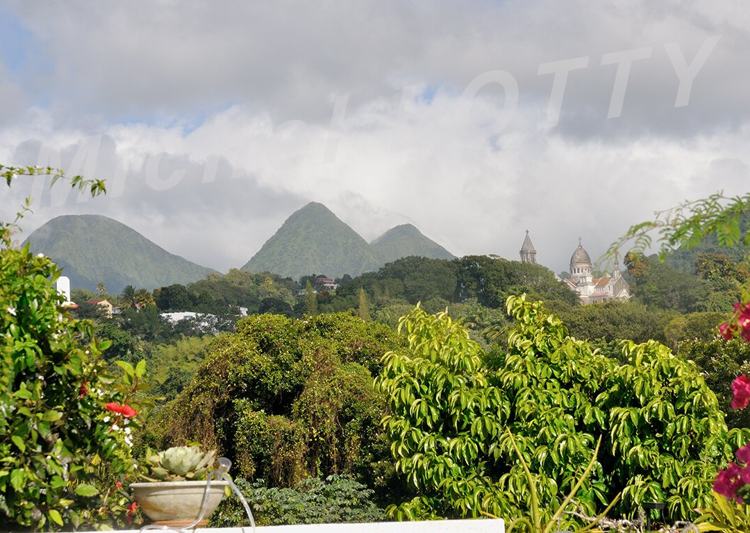 Pitons du Carbet-Arrondissement of Saint-Pierre必去景点