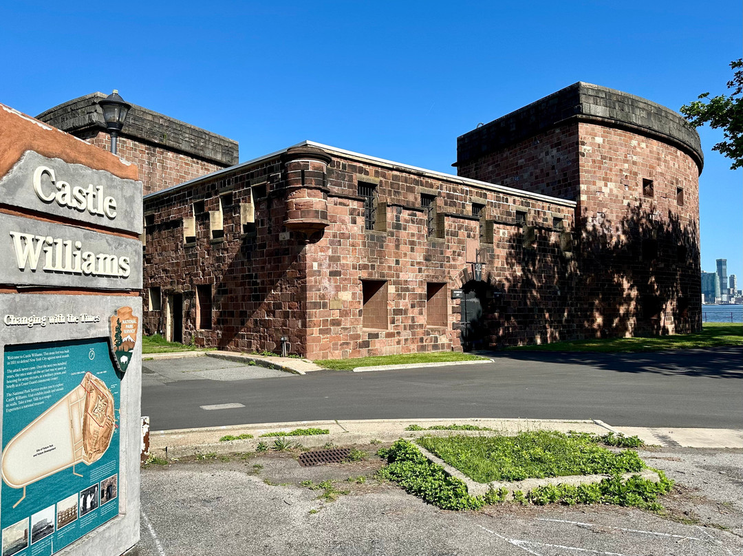 Castle Williams景点图片