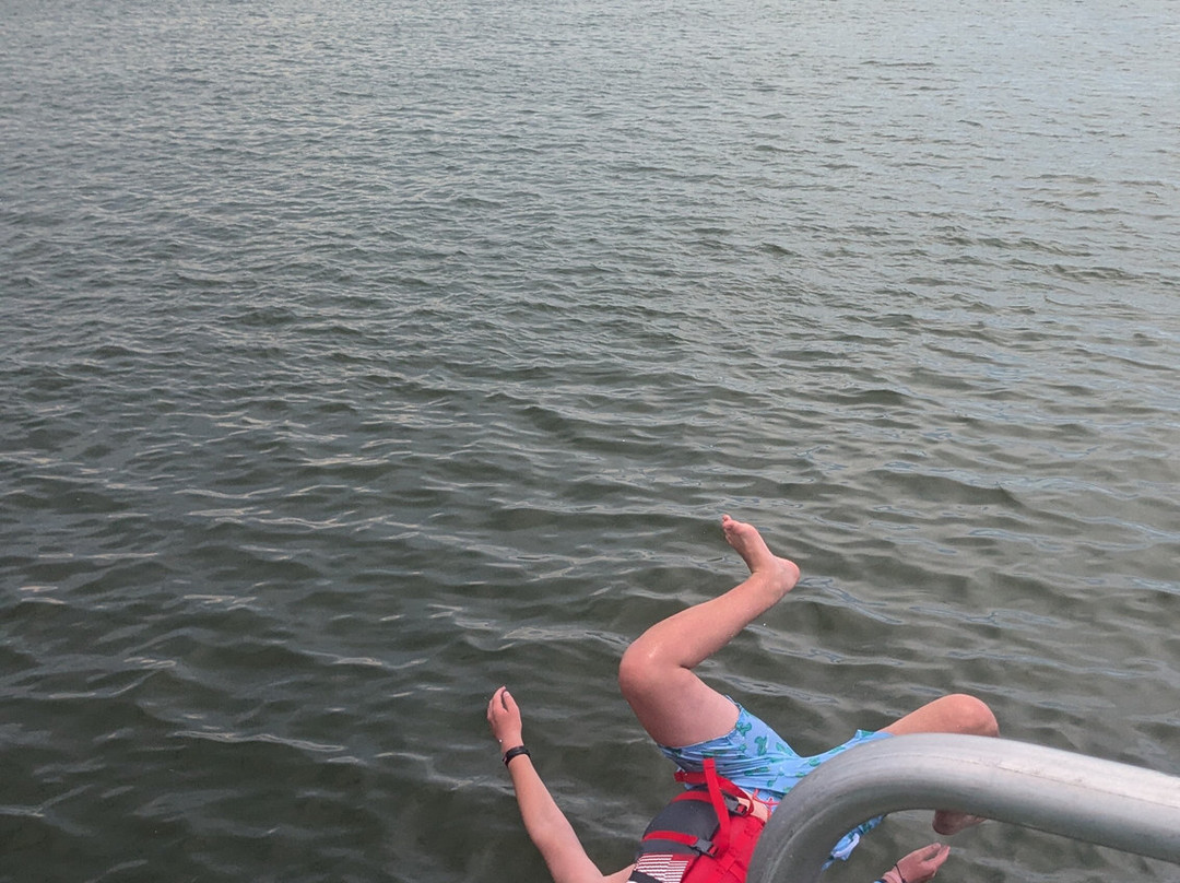 Captain Bam's Jungle Float-布雷登顿必去景点