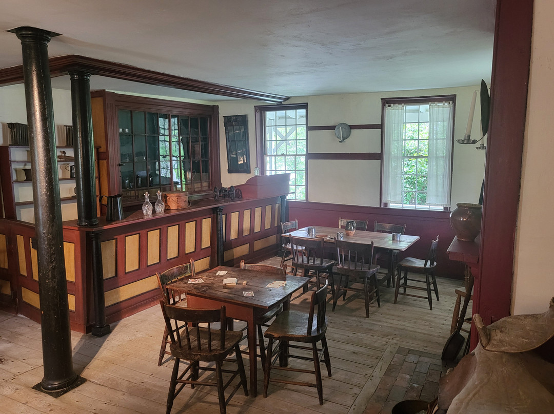Chimney Point State Historic Site景点图片