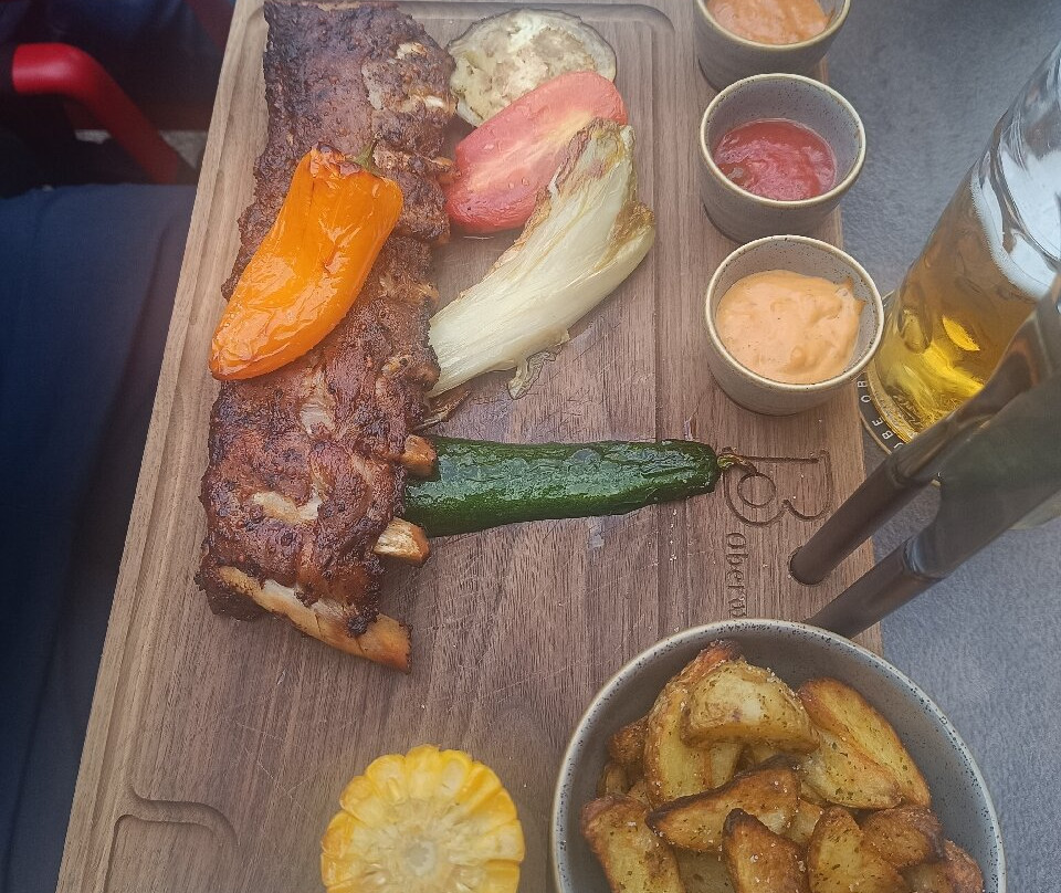 Oberweger Bierstube Durstkurort-Barbiano必去景点