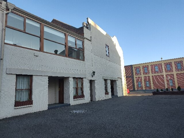 城市公园号角大酒店主图