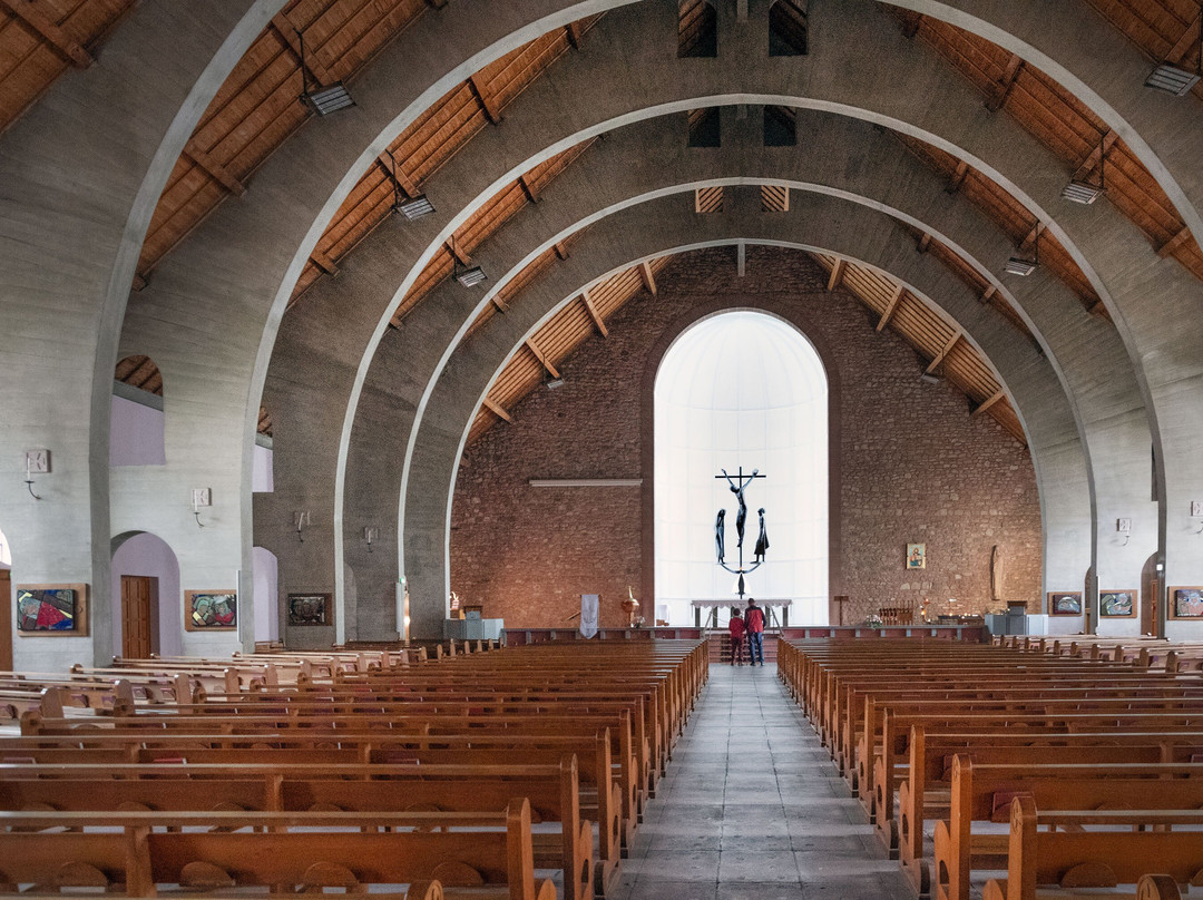 Eglise Saint-Barthélémy-热拉尔德梅必去景点