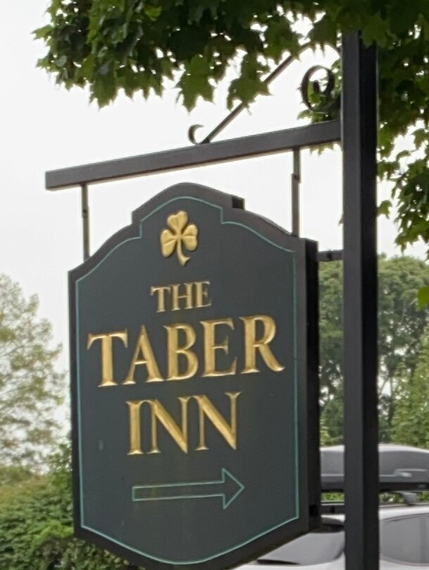 Taber Inn And Suites主图