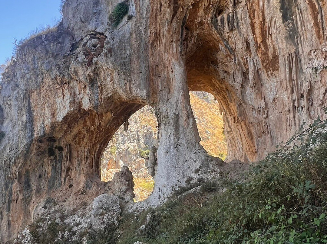 Grotta grattara景点图片