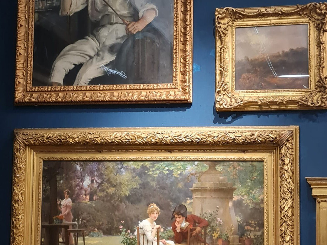 Blackburn Museum & Art Gallery景点图片