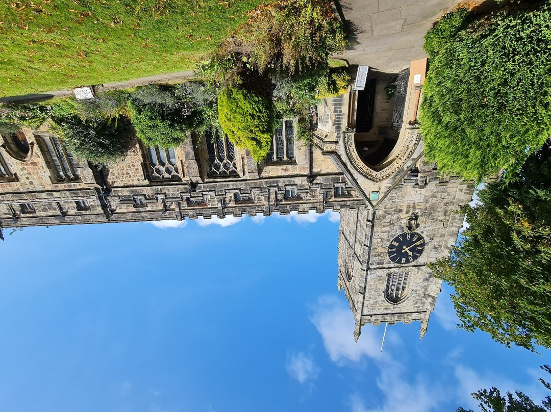 Holy Trinity Church景点图片
