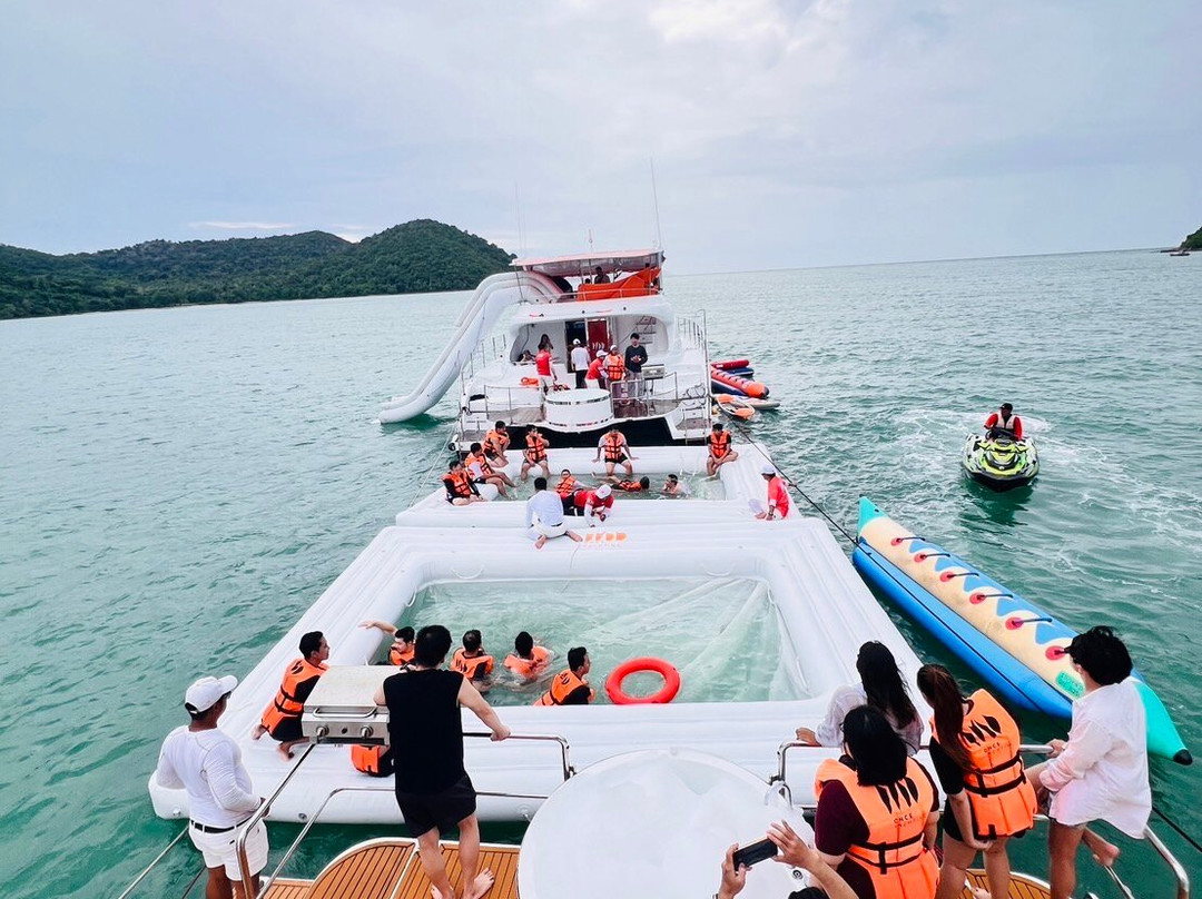 Once Yachting景点图片