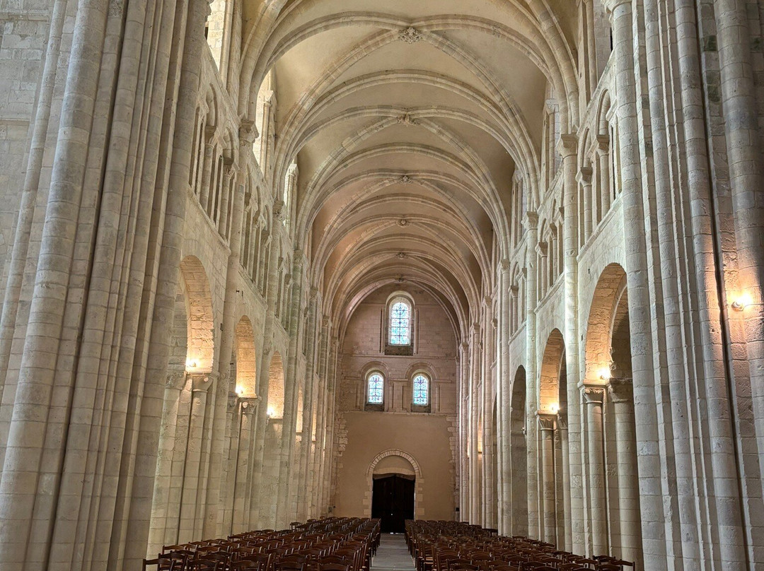 Abbaye de Lessay景点图片