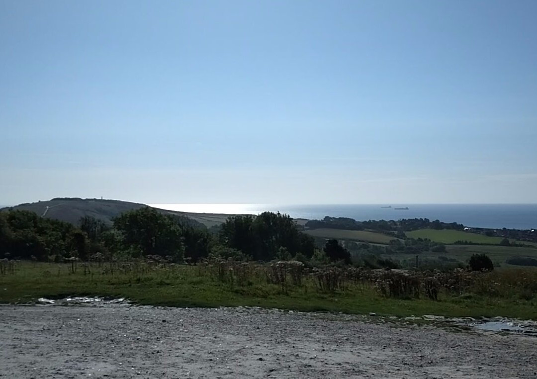 Brading Down Lookout Point景点图片