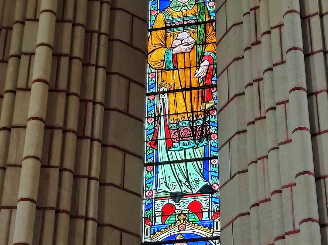 Eglise Saint Vincent De Brézé景点图片